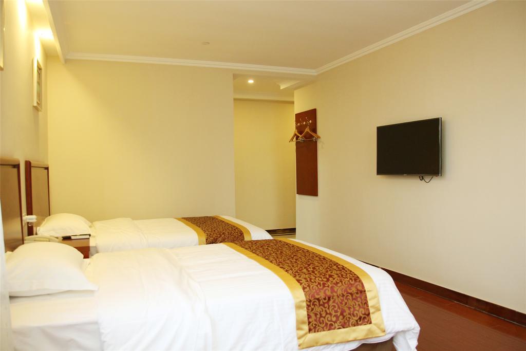 Greentree Inn Guangxi Yulin Jincheng Commercial Building Shell Hotel Dış mekan fotoğraf