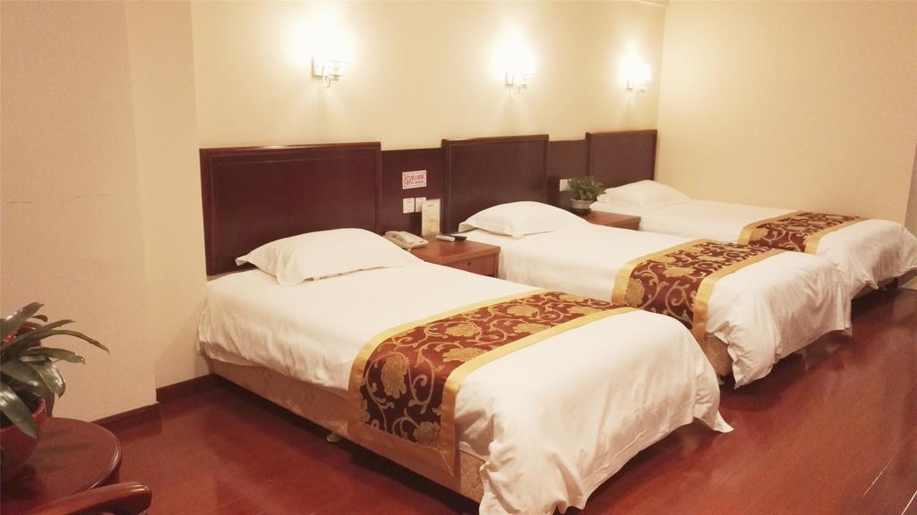Greentree Inn Guangxi Yulin Jincheng Commercial Building Shell Hotel Dış mekan fotoğraf
